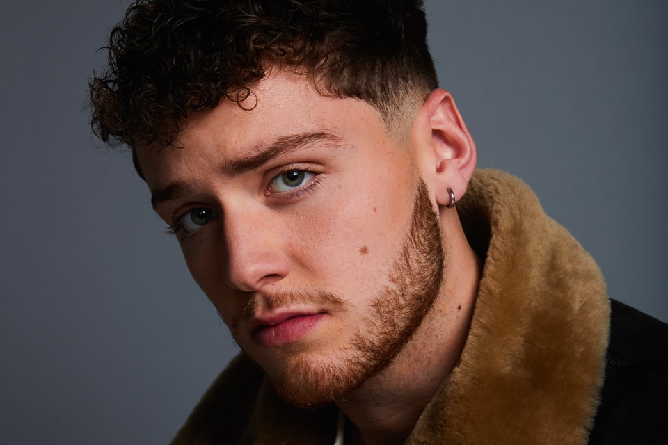 Bazzi I F L Y Music Video Hypebeast Bazzi I F L Y Music Video Hypebeast