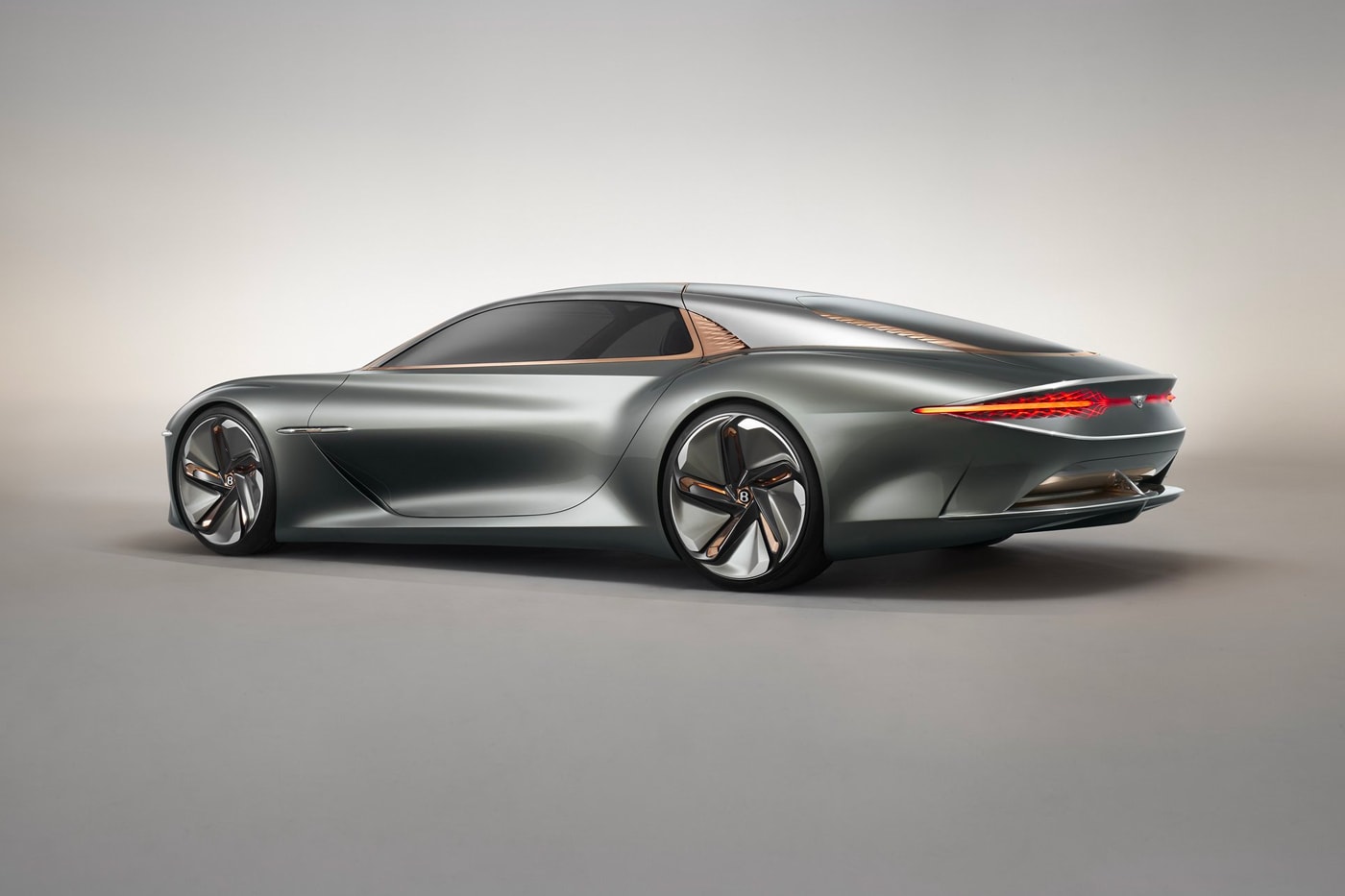 Bentley Centenary Electric EXP 100 GT Concept 100th anniversary electric vehicle EV cars luxury AI artificial intelligence personal assistant