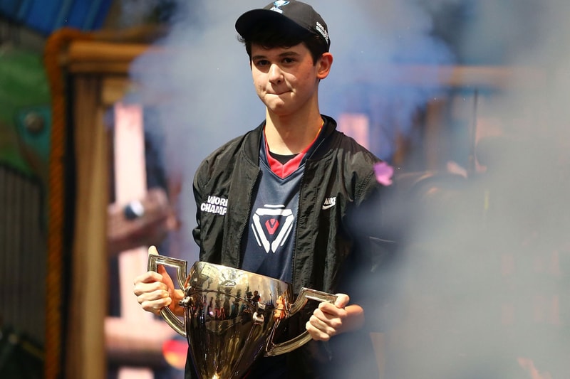 'Fortnite' Pro Bugha Social Media Sites Hacked hacker twitch twitter account follow winner champion player