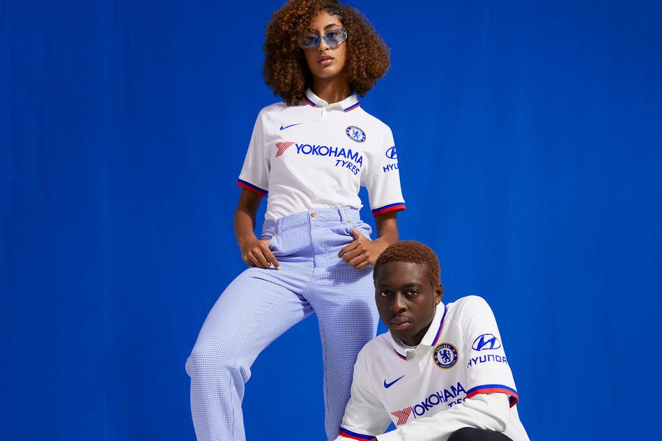 The 10 Best Football Kits of the 2019/20 Season soccer Leicester City Premier League Paris Saint-Germain PSG Real Madrid Champions League Liverpool  nike adidas new balance Arsenal Bayern Munich AS Roma Chelsea Inter Milan