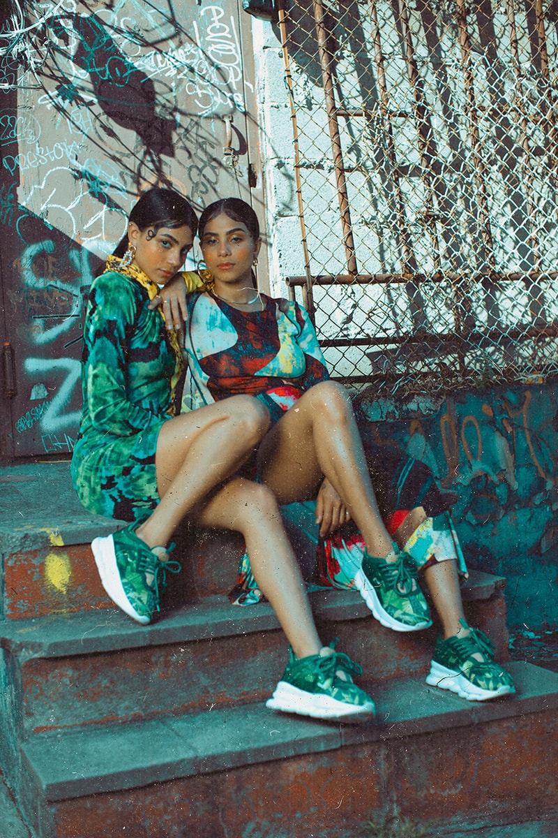 Concepts x Versace Chain Reaction Collaborative Sneaker 2000 Grammy Awards Jennifer Lopez Silk Chiffon Jungle-themed Dress Inspiration Collaboration Lookbook Drop Date Information Release Chunky Shoe High End Italian Fashion House Boston New York