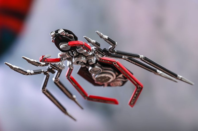 Hot Toys Spider Man Far From Home Spider Drone replica toys collectibles marvel cinematic universe studios peter parker tom holland