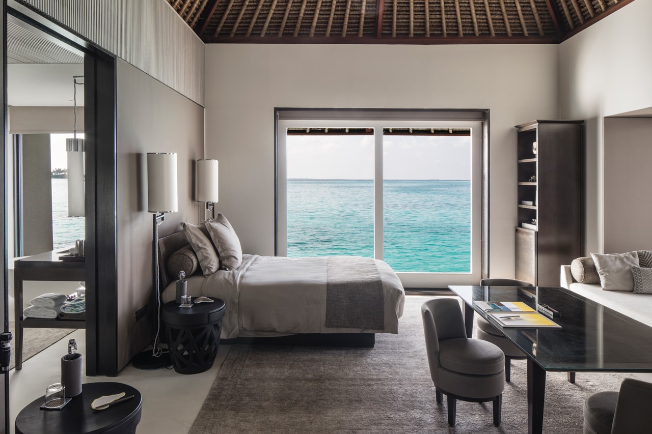 hotels rooms suites created designed by fashion designers brands lvmh cheval blanc randelhi palazzo versace dubai armani hotel milano round hill hotel jamaica ralph lauren uxua wilbert das diesel creative director 