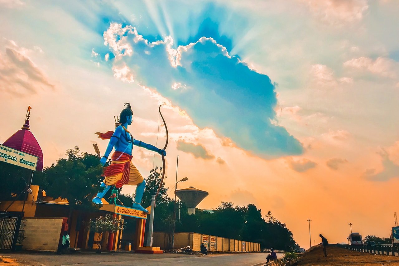 Apple iPhone Photography Awards 2019 IPPAWARDS Gabriella Cigliano Diogo Lage Yuliya Ibraeva Peng Hao Elena Bolshakova Magali Chesnel Jiangying Guo Kuanglong Zhang Shuo Chen Valeria Cammareri Clarita Phiri Beierdoerffer Neri Rivas Dan Liu Christian Horgan Erik Burdett Lenny Yueng Lianyu Lu Dyllon Wolf Sally Ann Field Wei Xiong