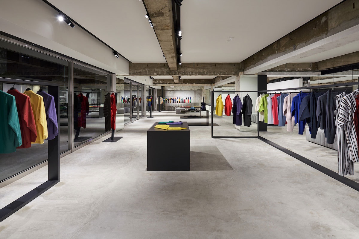 Homme Plissé Issey Miyake Flagship in Aoyama tokyo japan open launch inside collection look