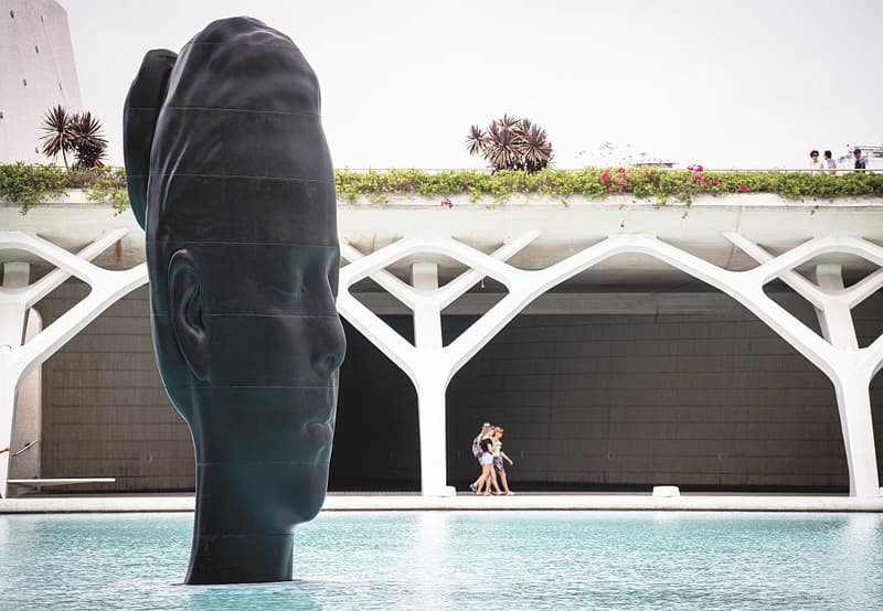 jaume plensa valencia sculptures artworks installations