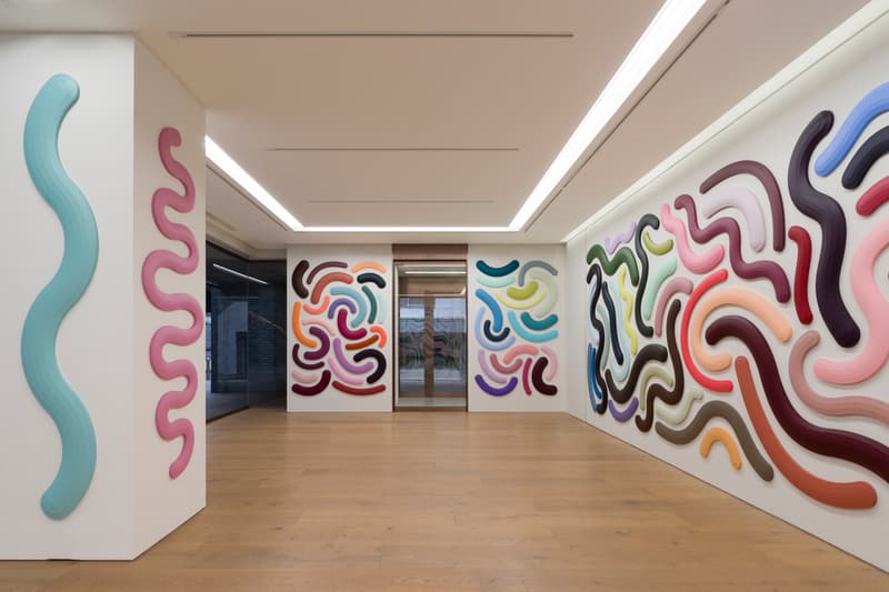 Josh Sperling Perrotin Tokyo Squiggles Composites Sculpture Installation Blue Red Green Purple Yellow Pink Brown Black