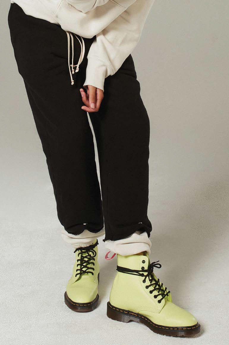 Les Tien Spring/Summer 2020 Collection Lookbook courtney ogilvie ss20 ailey Bieber, Kylie Jenner, Gigi Hadid, Sophia Ritchie, Kourtney Kardashian, JLO, Nick Jonas, Scott Disick, James Harden, Lebron James, Fabolous, Alessanrda Ambrosio, Ashton Kutcher