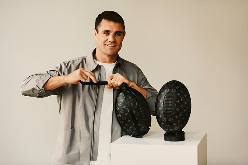 Louis Vuitton 2019 Rugby World Cup Ball Dan Carter info Date Buy New Zealand All Blacks
