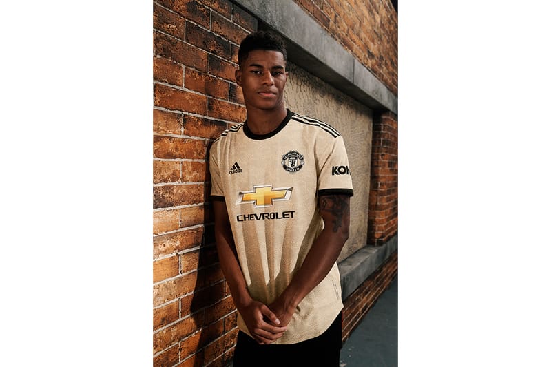 Manchester United No6 Pogba Away Soccer Club Jersey