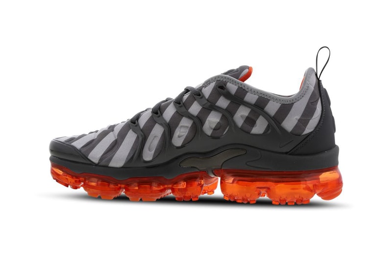Nike Air Vapormax Plus Wolf Grey White Monsoon Blue orange gray sneaker box max 924453-020 foot locker finish line 314207782104