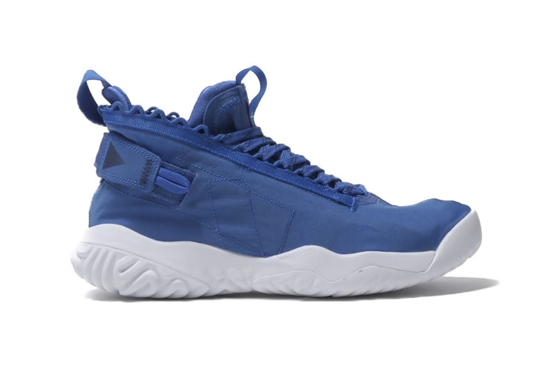 Nike Jordan Proto React Hyper Royal Obsidian White sole midsole velcro strap 23 jumpman logo velcro ripstop neoprene sockliner 000 sneaker footwear