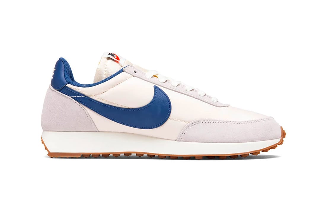 nike tailwind blue and white
