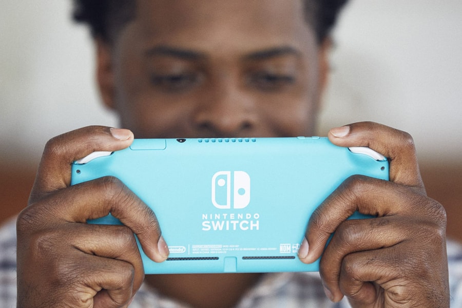 Why You Don T Need To Buy The Nintendo Switch Lite Hypebeast