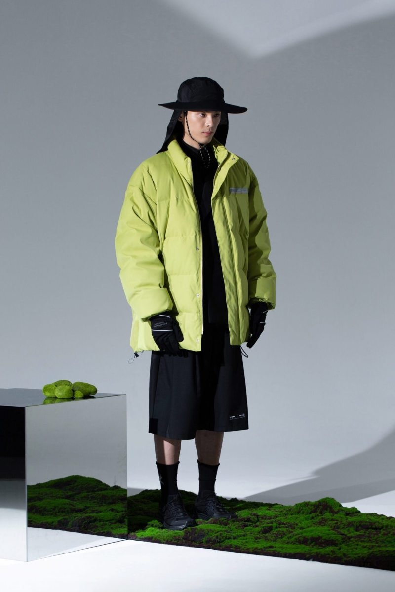 ROARINGWILD Fall Winter 2019 Lookbook collection Jackets Shirts Pants Hats Bags Fluorescent Violet Yellow Blue Black White Gray Leather