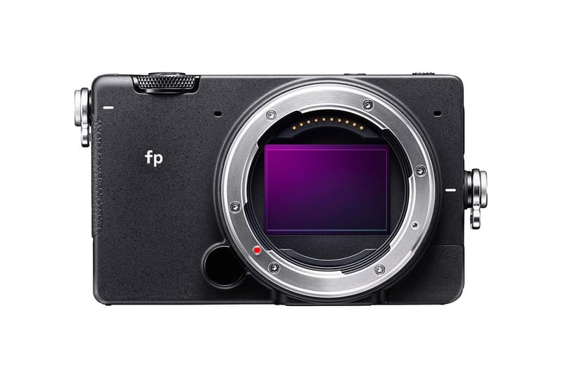 Sigma Introduces 'World's Smallest' Full-Frame Mirrorless Camera