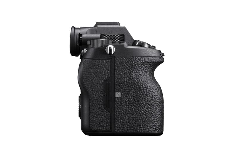 Sony a7R IV Camera Black