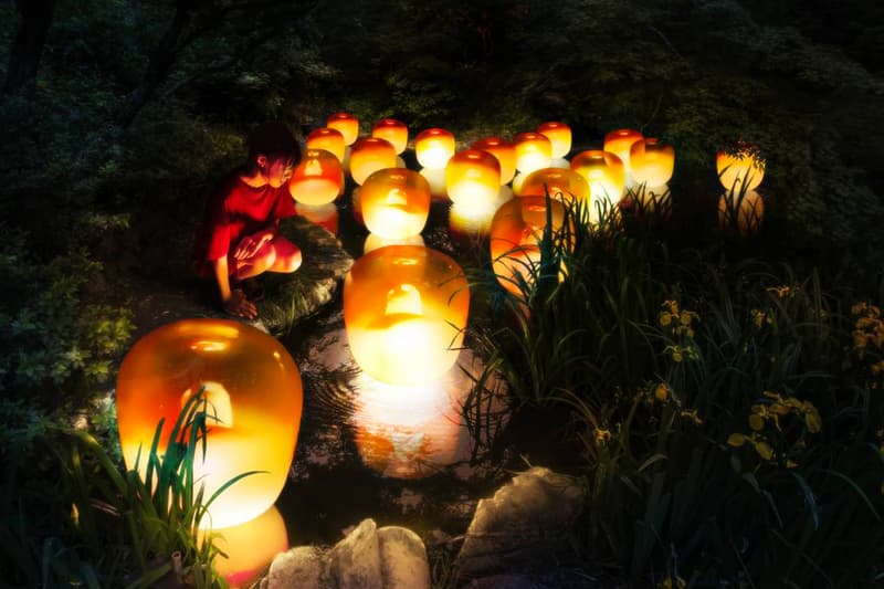 teamLab Mifuneyama Rakuen Park Immersive Exhibition A Forest Where Gods Live humans nature interactions Floating Resonating Lamps Drawing on the Water Surface Created by the Dance of Koi and Boats Ever Blossoming Life Rock Universe of Water Particles on a Sacred Rock The Floating Tree