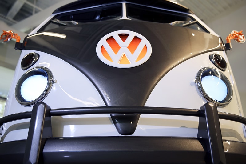 Volkswagen Type 20 Concept Microbus Electric Camper Van 1962 type 2 Eleven Window Remake Innovation and Engineering Centre California IECC VW Research Facility First Look Future 10 kWh battery 2,500-watt onboard charger 120 BHP 173 lb-ft torque 