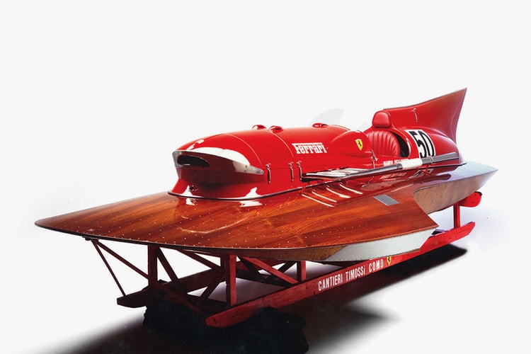 The Record-Breaking 550-Horsepower 1952 Ferrari Arno XI Racing Boat Is Up for Sale