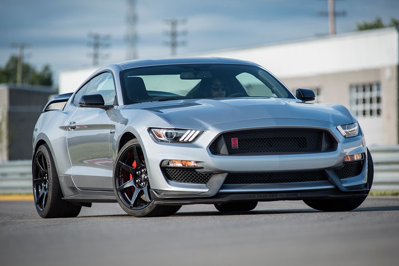 2020 Mustang Shelby GT350R Upgrade Exhaust Resonators Chassis Technology B&O Speakers Front Suspension Geometry Sports Car Ford Performance