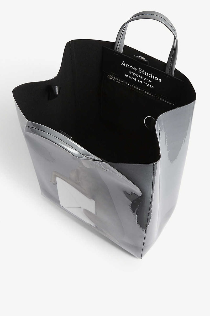 Acne Studios Baker PVC Tote Bag William Wegman Graphic Dog Gray White 24903853
