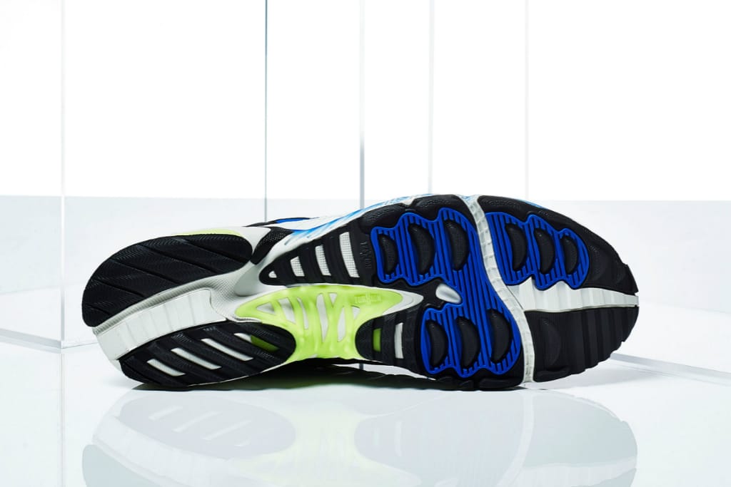 adidas Consortium Torsion TRDC Sneakers 