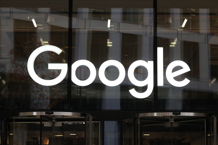 Google's Parent Company Alphabet Overtakes Apple to Become Most Cash-Rich Company