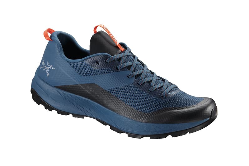 Arcteryx Norvan VT 2 NeptuneRobotica lugged vibram megagrip outsole TPU plates trail runner abrasion resistant film rand underfoot mesh nylon footwear sneakers