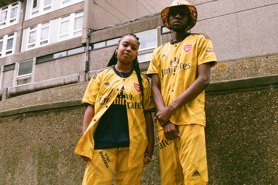 Arsenal and Adidas launch retro version of famous 'Bruised Banana