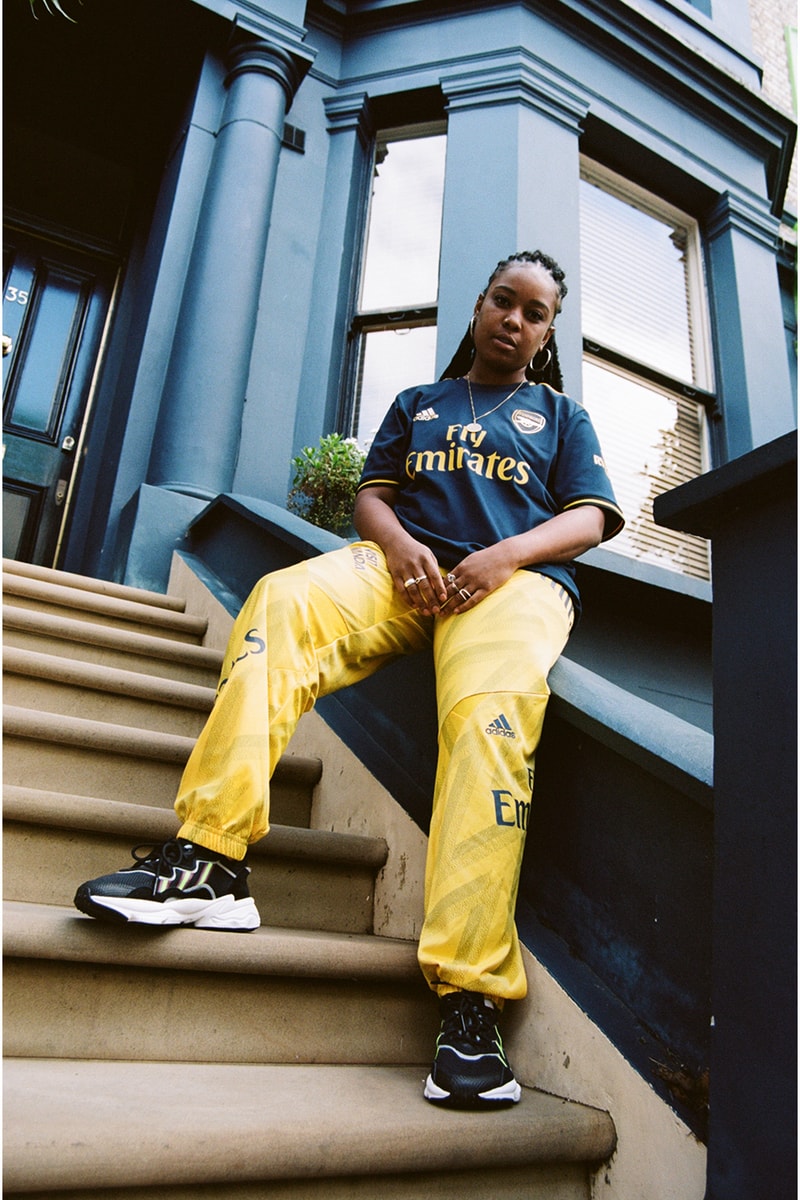 arsenal adidas bruised banana away jersey shirt kit 1990s 90s ian wright notting hill carnival yellow soccer football first look art of football