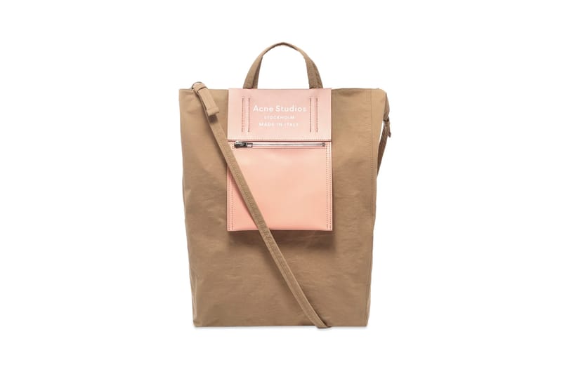 away stockholm tote