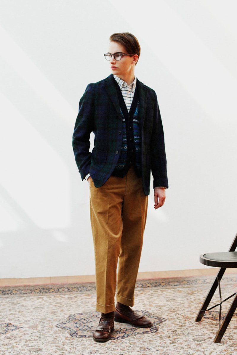 Beams Plus Fall/Winter 2019 Lookbook Collection Jackets Cardigans Shirts Coats Argyle Flannel Tweed Scarves Beanies Caps Blue Green Red Yellow Orange Black White Gray