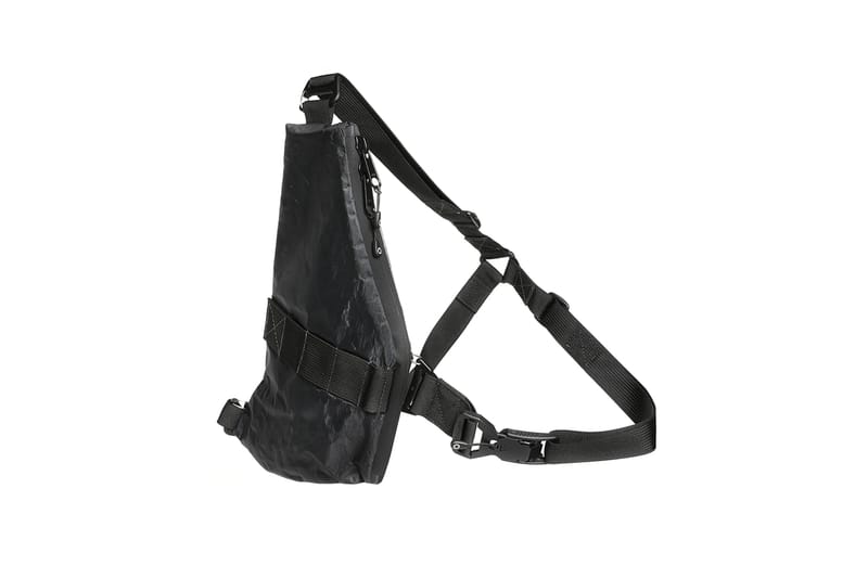 dyneema sling bag