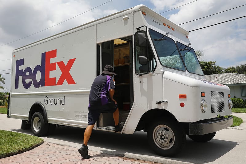 FedEx to End Ground Delivery Partnership With Amazon