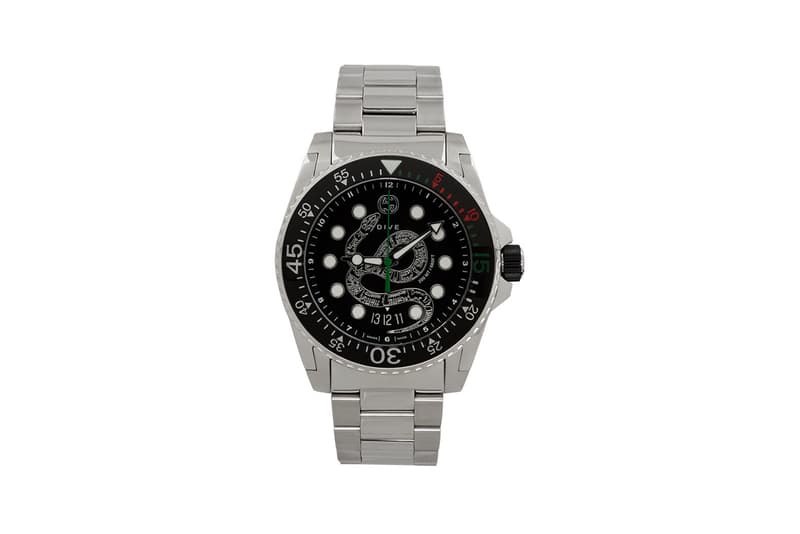 gucci swiss made stainless steel silver tone snake watch graphic applique