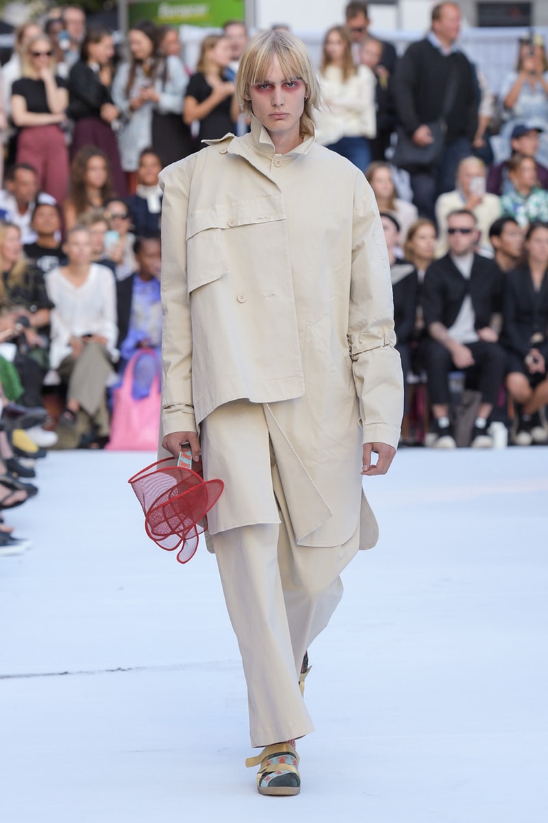 Henrik Vibskov Spring/Summer 2020 Collection runway copenhagen fashion week stuck under the surface