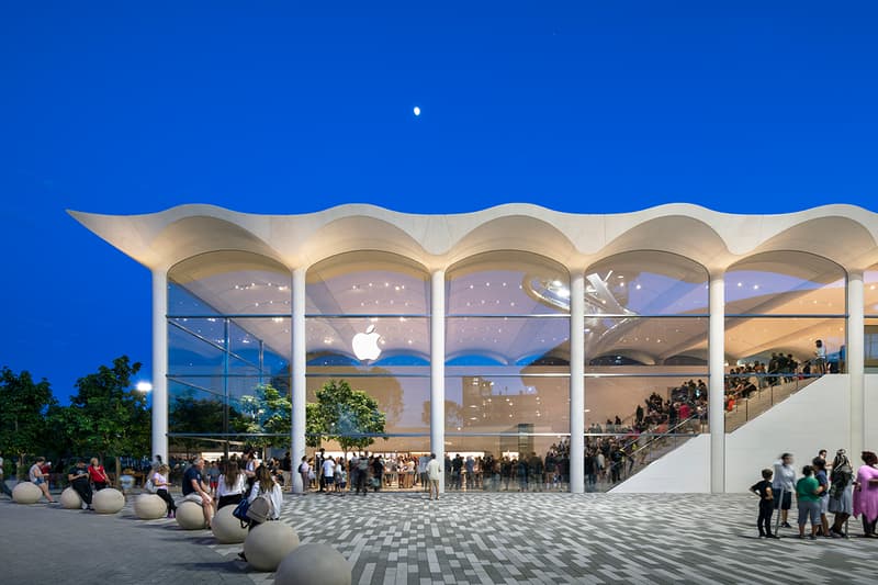 Look Inside Apple Wavy Aventura Store Miami Architecture Foster + Partners