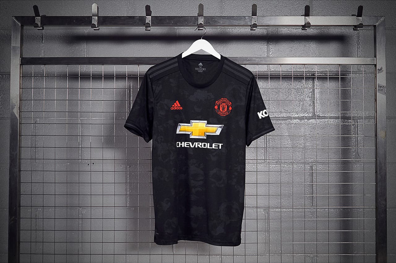 3rd jersey manchester united