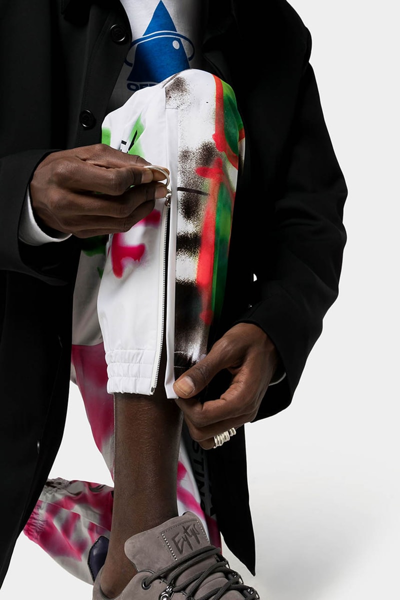 Off-White™ GORE-TEX Graffiti Print Ski Jacket Sweatpants Spring Summer 2020 SS20 Runway Inspiration Pre Season Drop Virgil Abloh Streetwear Clothing 