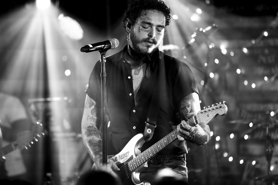 It was released through republic records on august 30, 2019, as the third single from malone's third studio album hollywood's bleeding (2019). Post Malone Circles Album - Post Malone Circles Teaser Album Release Announcement Hypebeast
