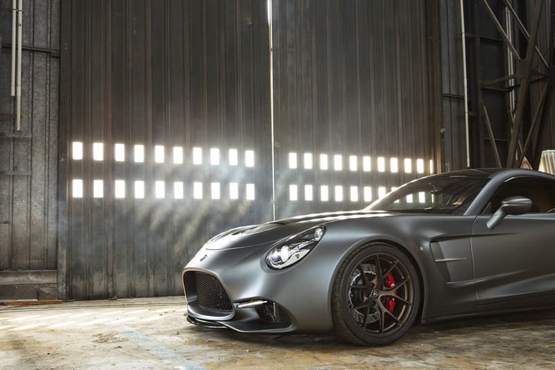 Puritalia Berlinetta Salon Privé UK Geneva Motor Show Super Hybrid Italy Carbon Fiber Gray Silver Red Black
