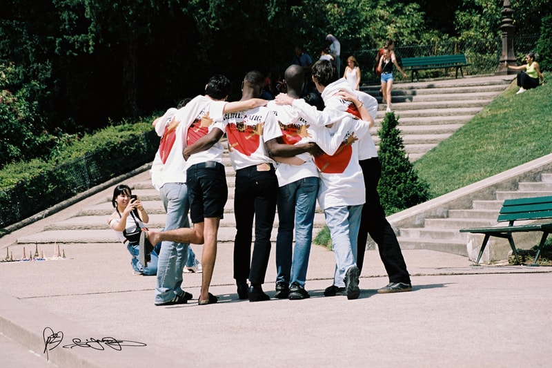 PZ Opassuksatit  Helmut Lang Love Themed Collection Paris Valentine Hoodies T-Shirts Long Sleeves Hearts Arrows Red Blue New York