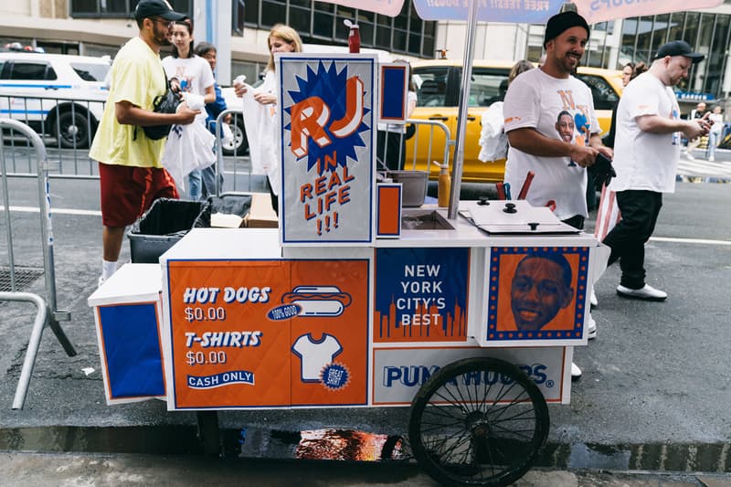 rj barrett new york knicks nba basketball puma sneakers sneaker shoe deal contract city hot dogs t shirts tees shirt toronto cat mascot jet