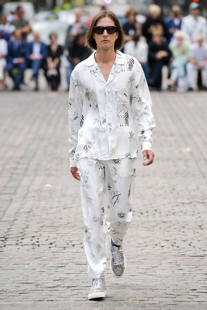 Soulland Spring/Summer 2020 SS20 Copenhagen Fashion Week Runway Presentation Menswear Womenswear Full Showcase Nike SB Blazer Mid Snakeskin Print Dunk High Pro "FRI.day Part 0.2" 