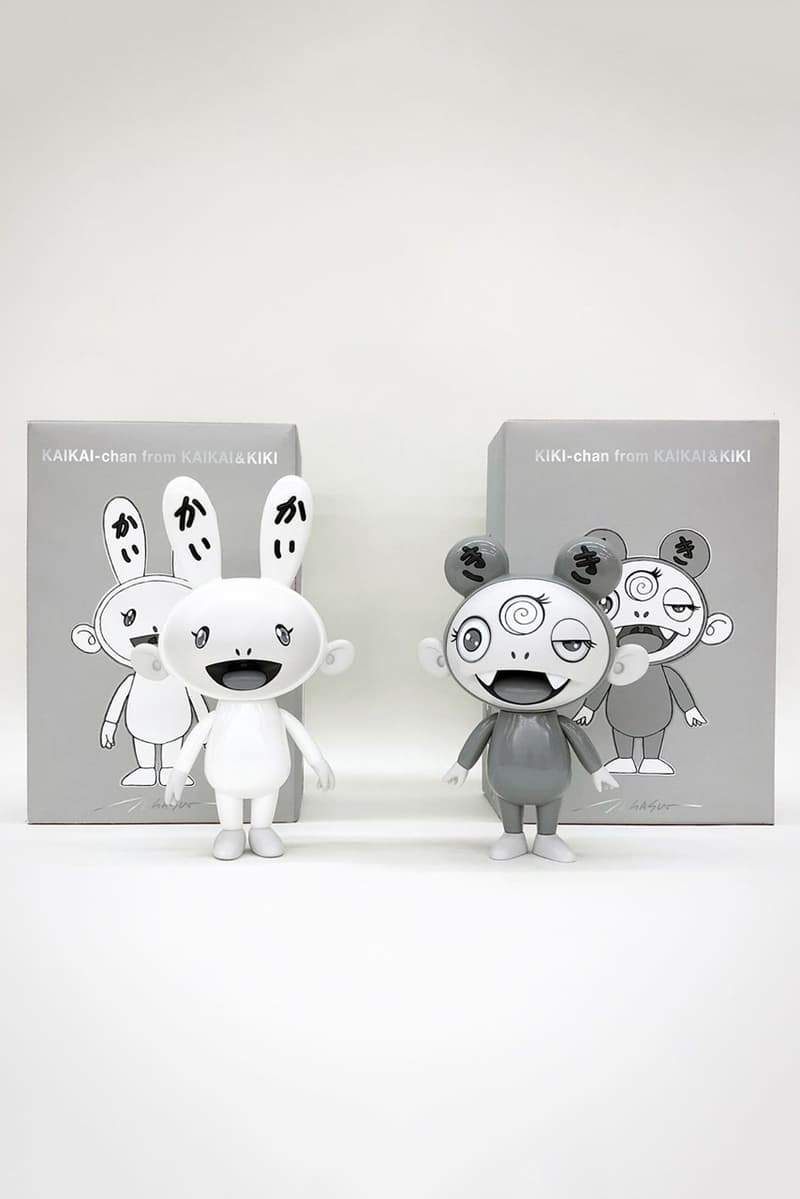 takashi murakami black white kaikai kiki vinyl figures artworks collectibles editions sculptures statues