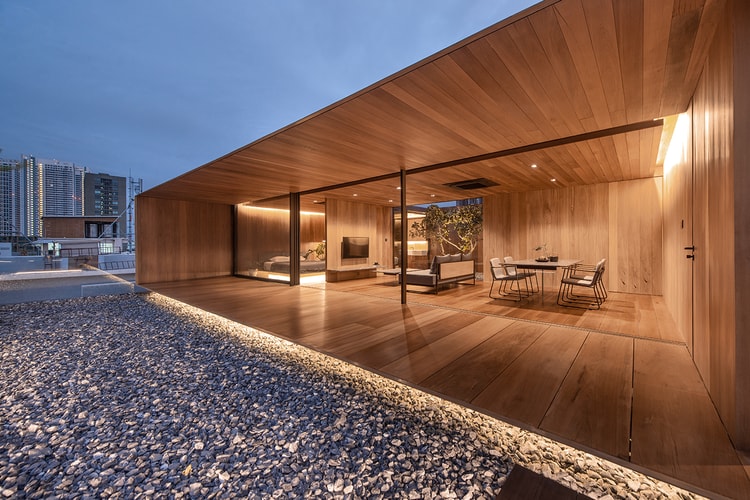 WARchitect Creates Tranquil Hideaway on Apartment Rooftop