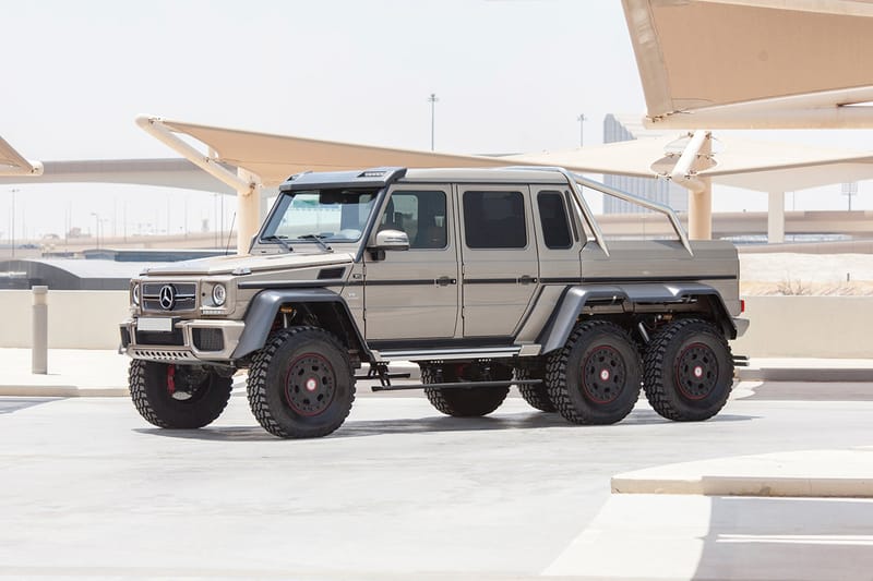 This Tank-Like 2015 Mercedes-Benz G63 AMG 6×6 Is up for Auction