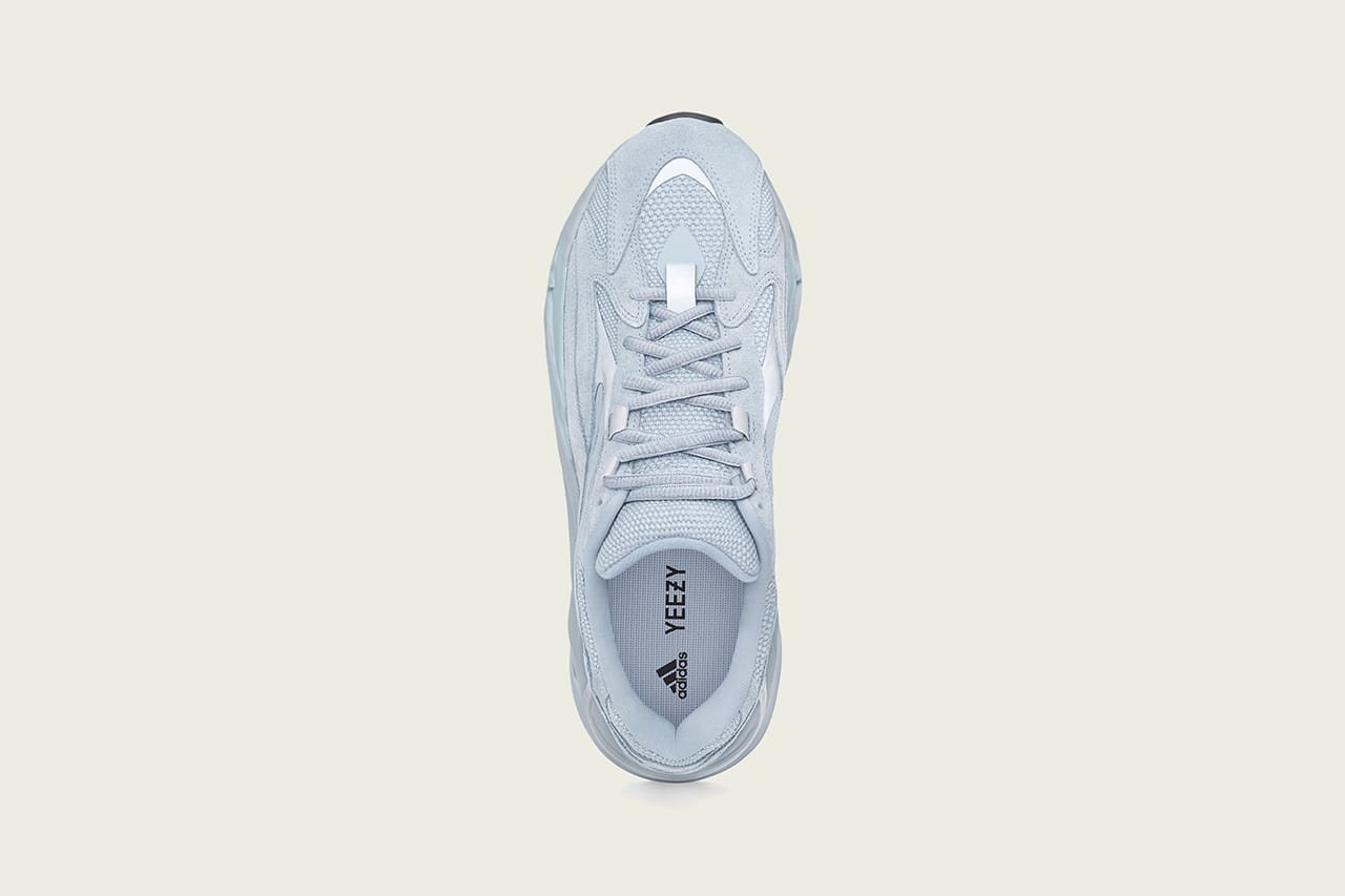 yeezy boost 700 material