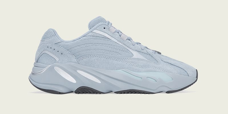 yeezy 700 olx